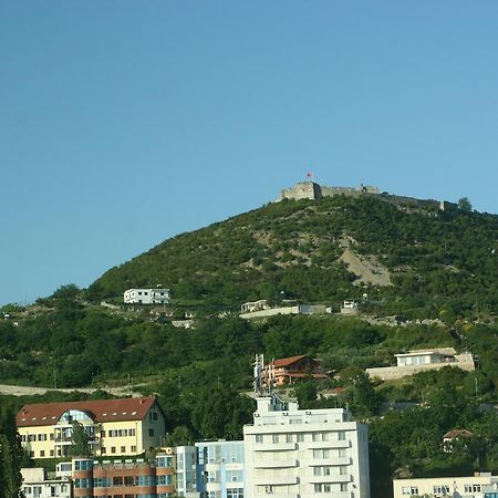 Hotel Siklad Lezhë Dış mekan fotoğraf