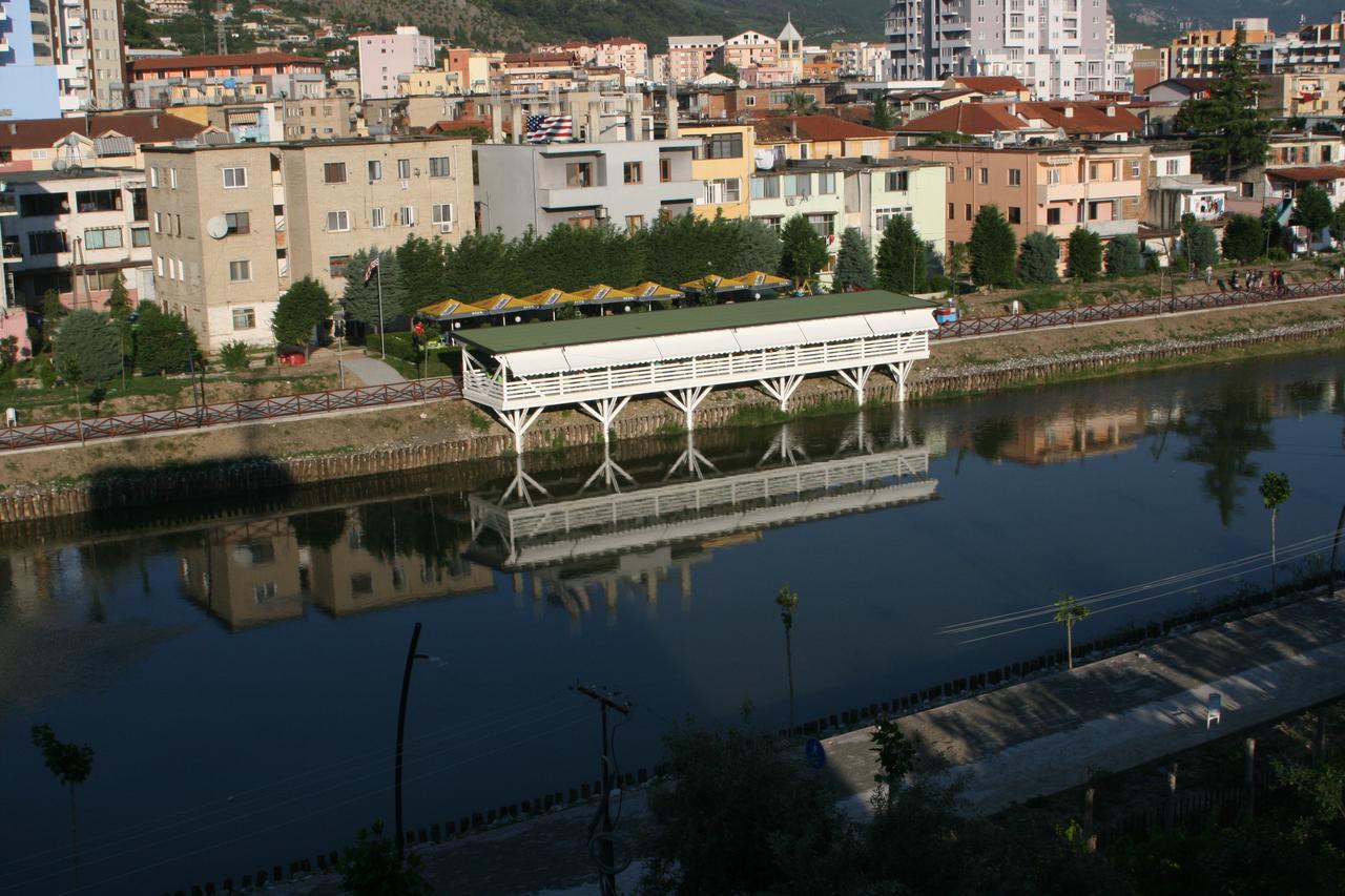 Hotel Siklad Lezhë Dış mekan fotoğraf