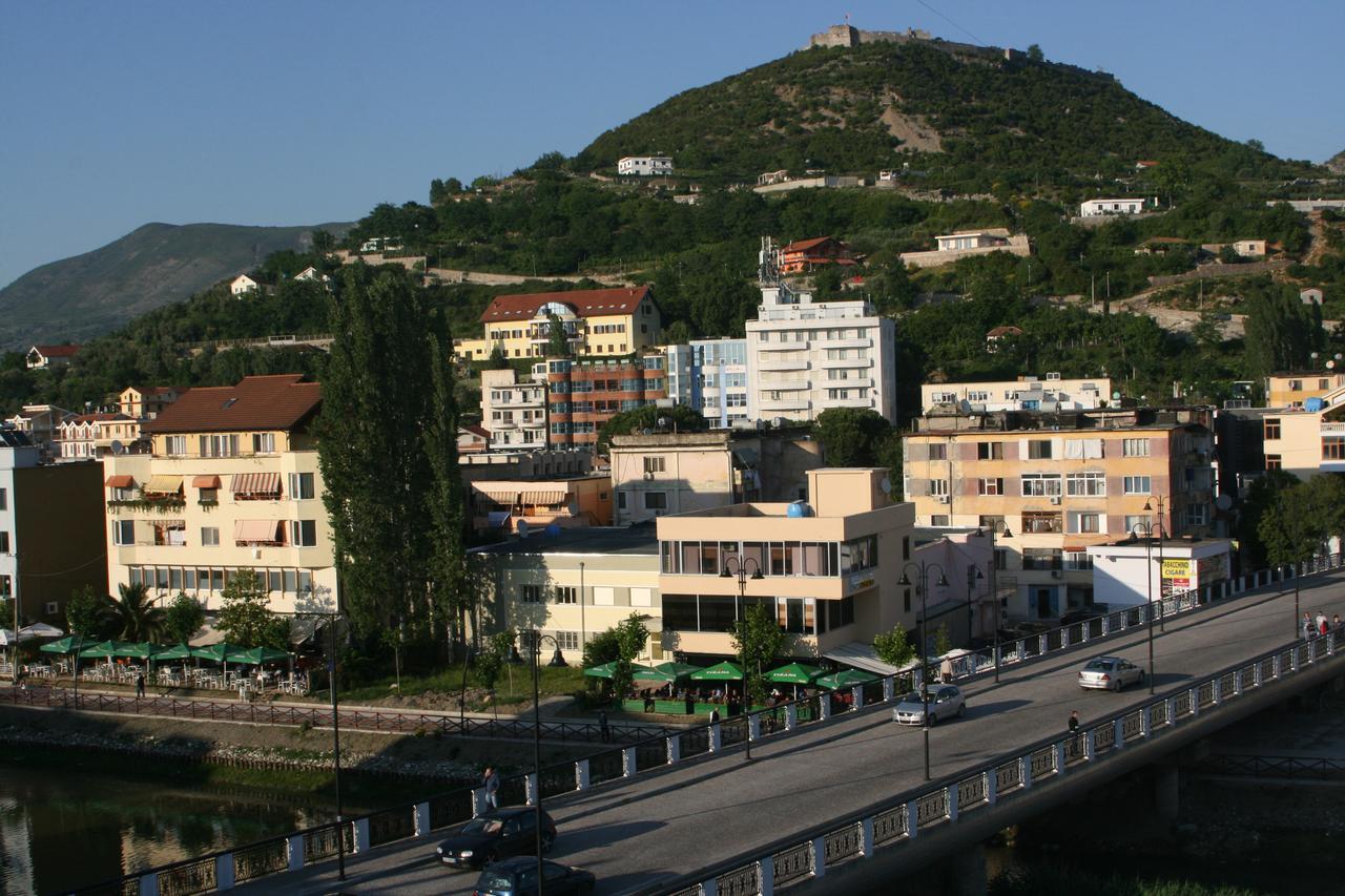 Hotel Siklad Lezhë Dış mekan fotoğraf